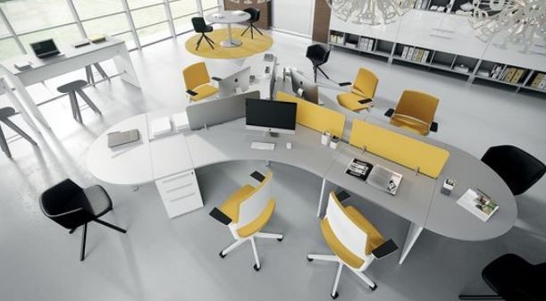 Bàn làm việc cách điệu tạo cảm giác mới lạ cho đội ngũ nhân viên công ty
